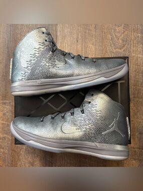 Nike Air Jordan 31 XXXI Metallic Silver Battle Grey